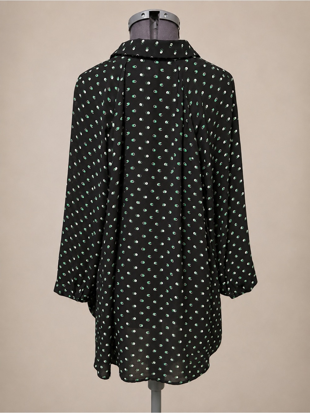 CAbi Martini Blouse Medium Oversized Tunic Button Down Geometric Print - Picture 3 of 6